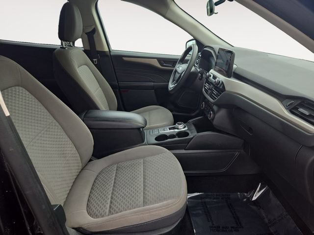 Used 2022 Ford Escape SE image 15