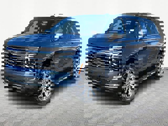 New 2026 Chevrolet Suburban Premier image 3