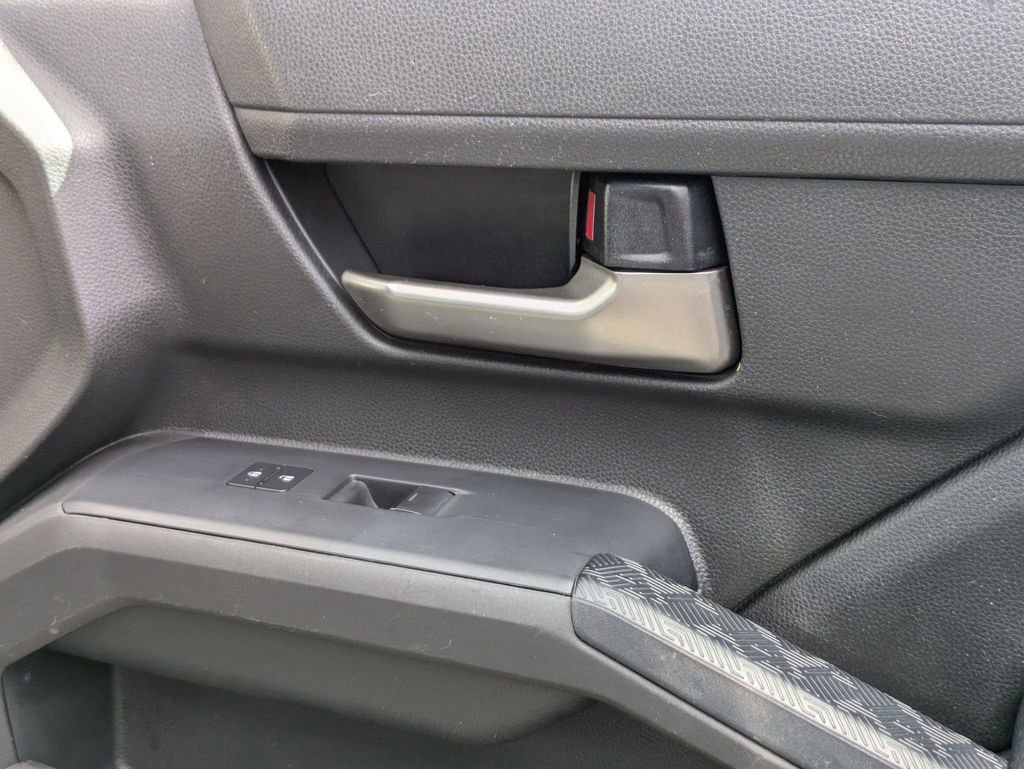 Used 2024 Toyota Tacoma TRD Off-Road image 33