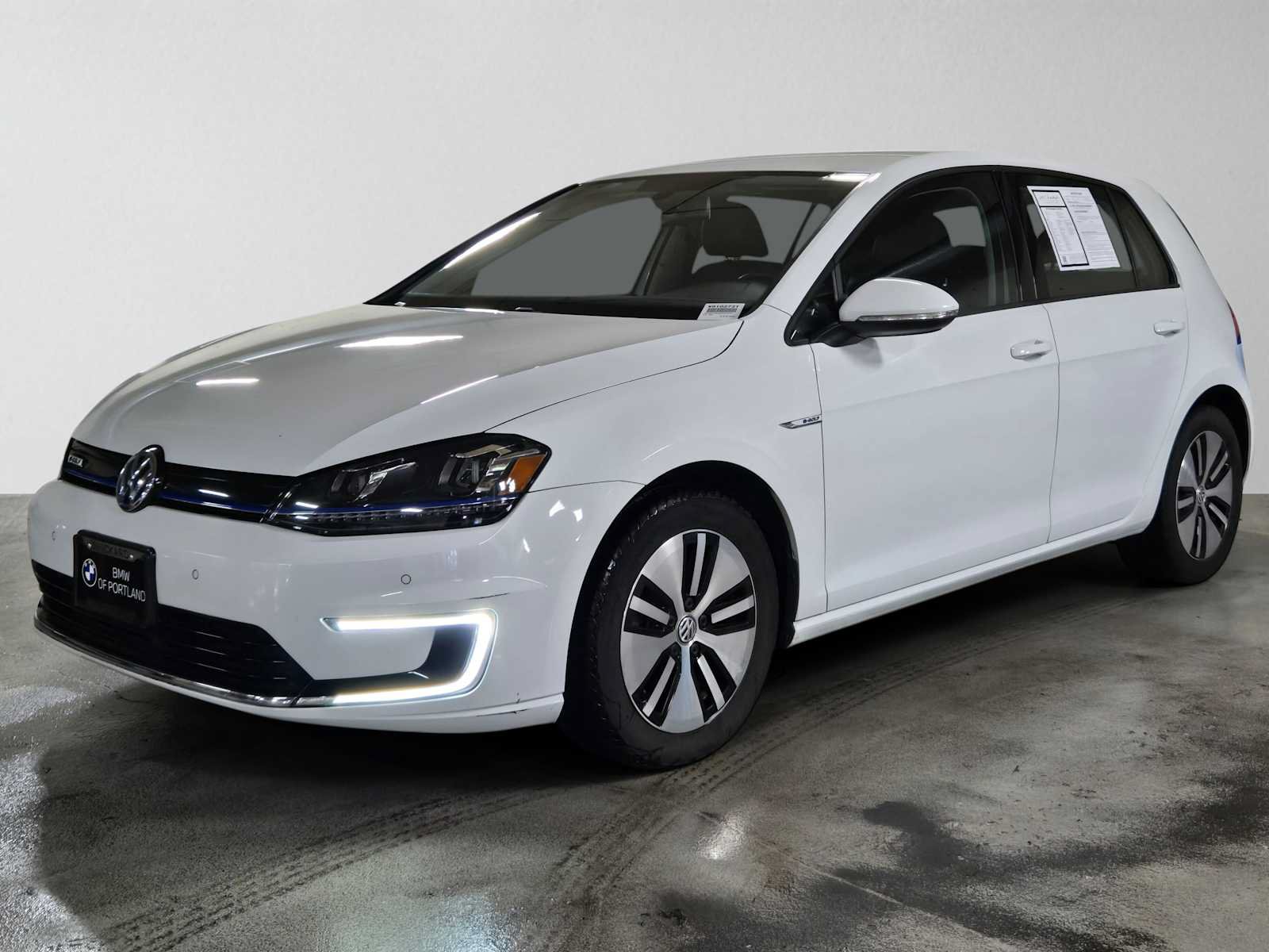 Used 2015 Volkswagen e-Golf SEL Premium FWD image 7
