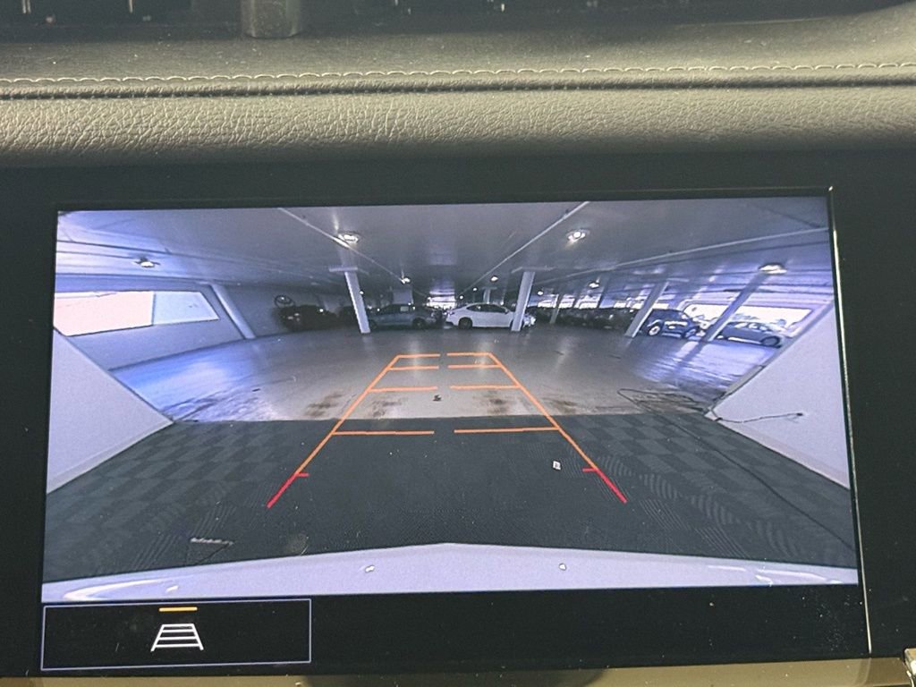 Used 2023 Cadillac XT6 Premium Luxury image 29