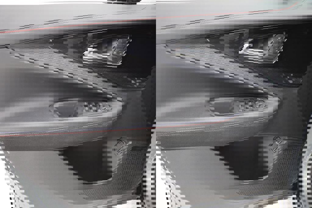 Used 2024 Chevrolet Blazer EV RS image 17