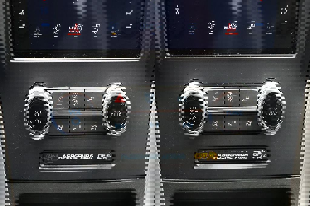 Used 2024 Ford Edge SEL image 23