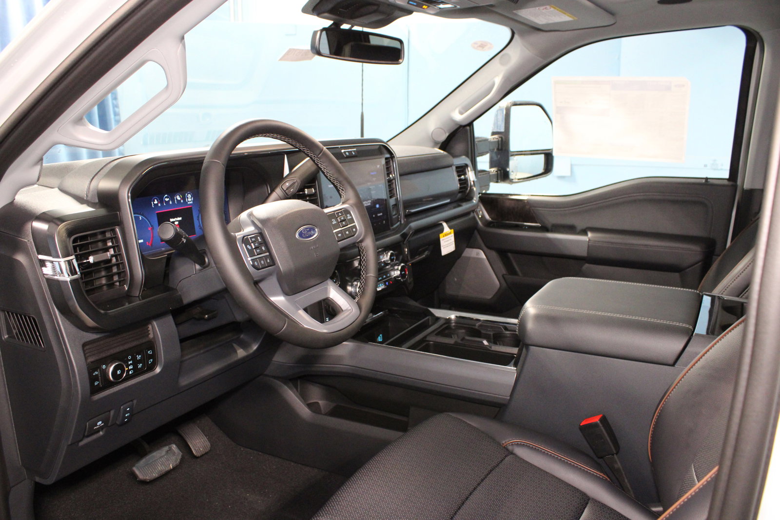 New 2025 Ford F350 Lariat w/ Lariat Ultimate Package image 2