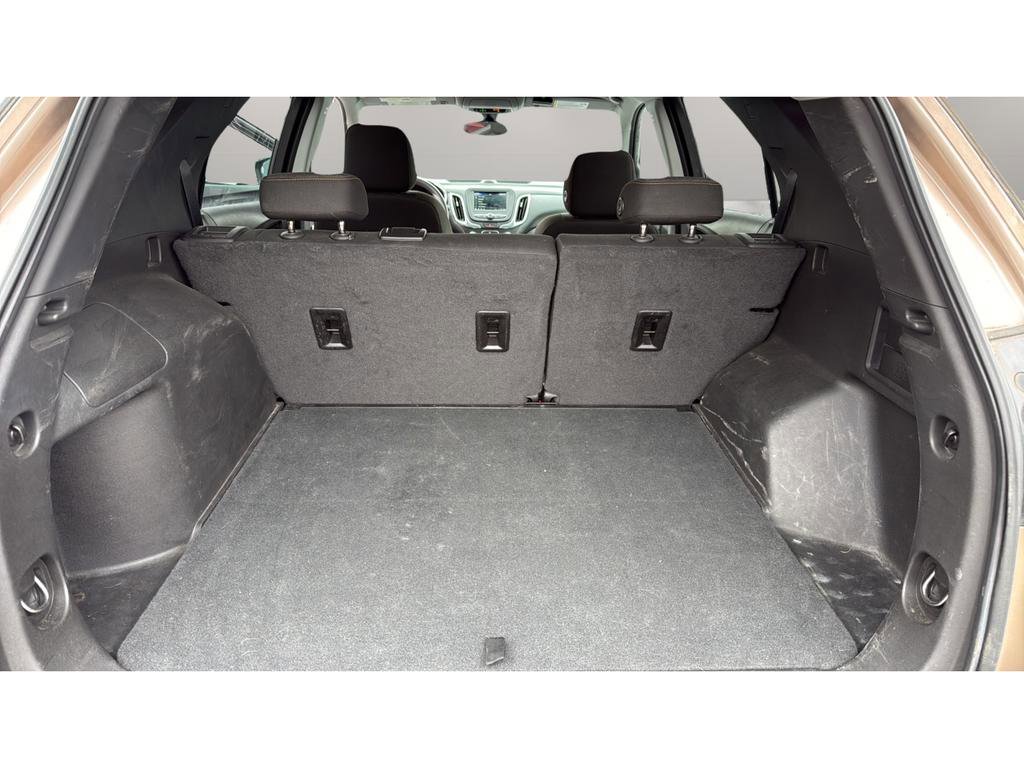Used 2019 Chevrolet Equinox LT image 16