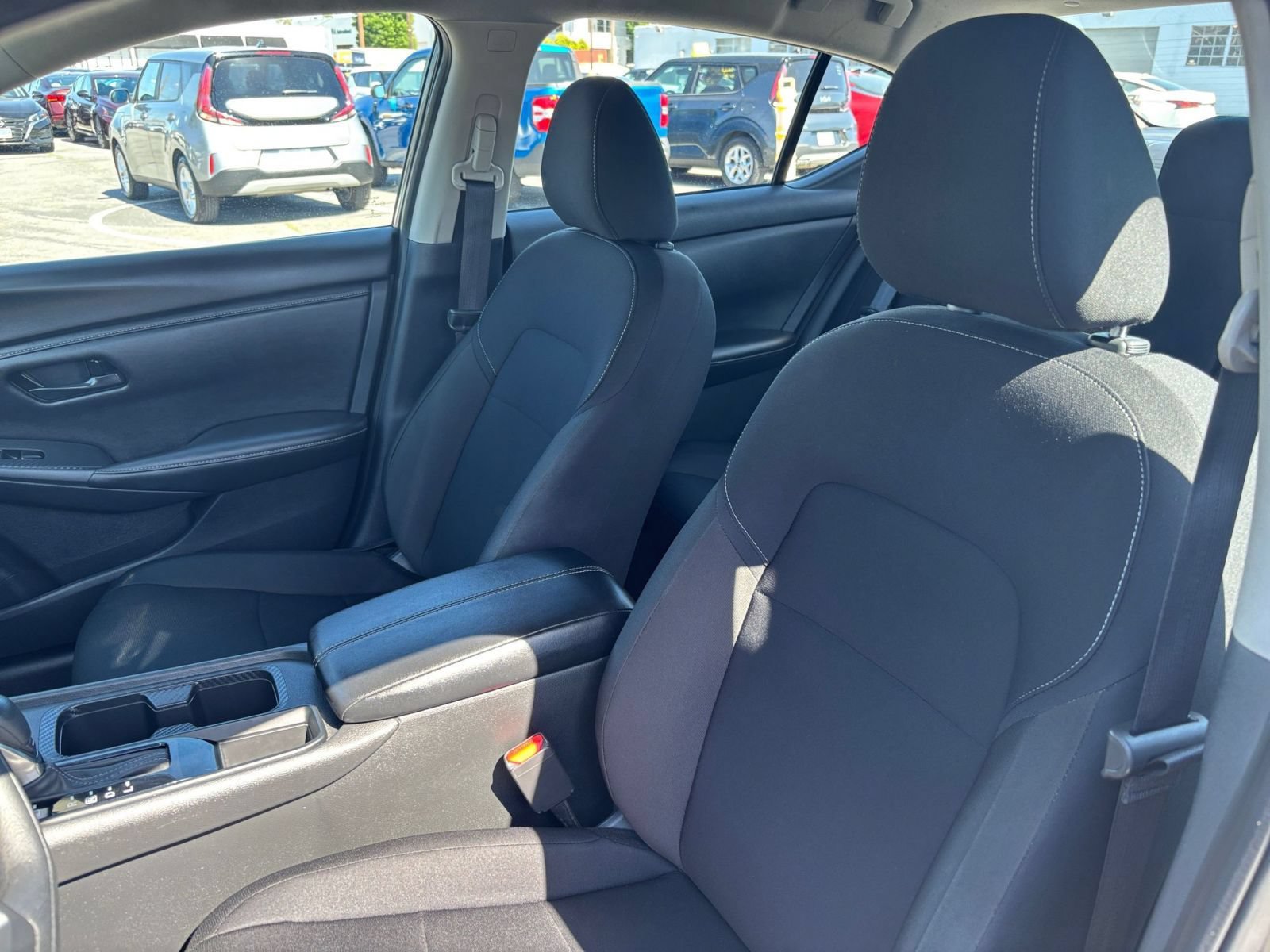 Used 2025 Nissan Sentra S FWD image 36