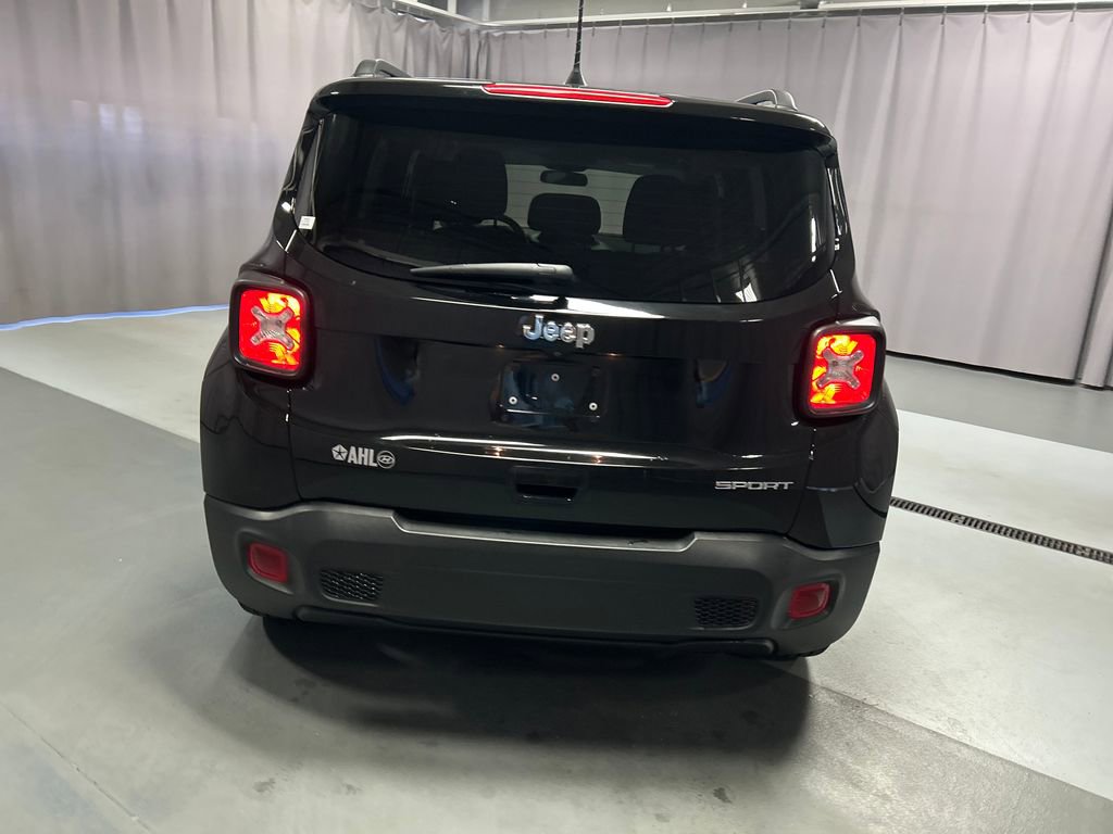 Used 2020 Jeep Renegade Sport w/ Sport Appearance Group FWD image 6