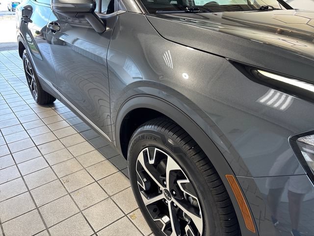 Used 2023 Kia Sportage EX AWD/4WD image 24