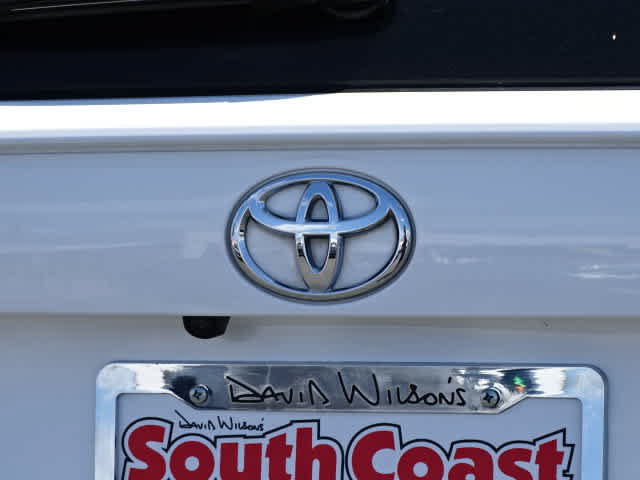 Certified 2023 Toyota RAV4 XLE w/ Convenience Package FWD image 9