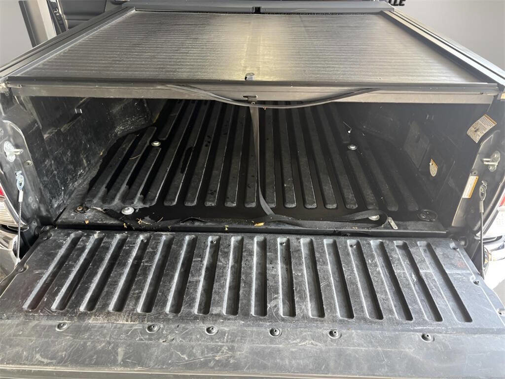 Used 2023 Toyota Tacoma TRD Off-Road image 19