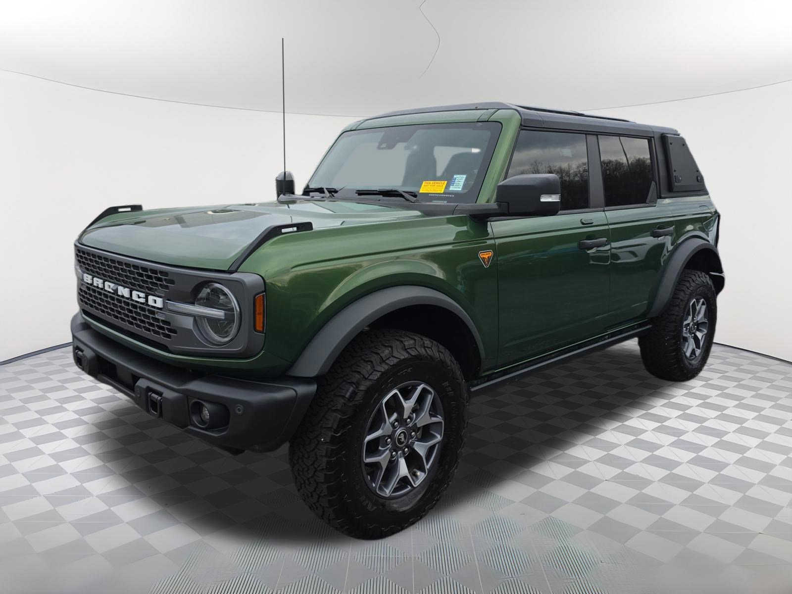 Used 2023 Ford Bronco Badlands image 8