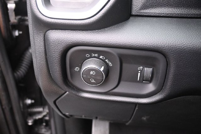 Used 2026 RAM 2500 Big Horn AWD/4WD image 16