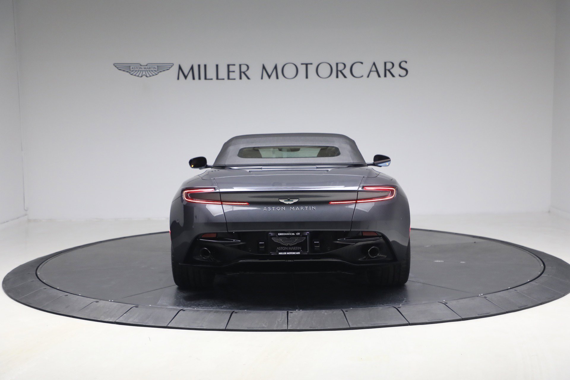 New 2026 Aston Martin DB12 Convertible image 19