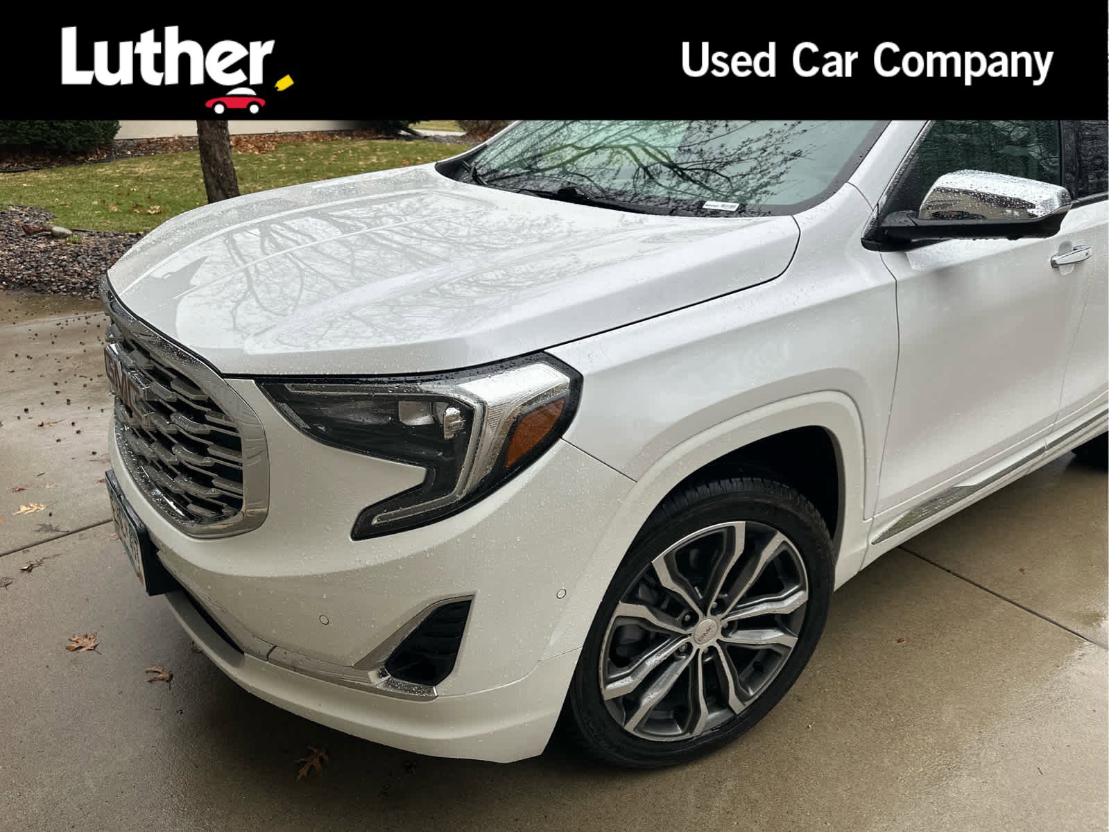 Used 2020 GMC Terrain Denali w/ Denali Premium Package AWD/4WD image 1