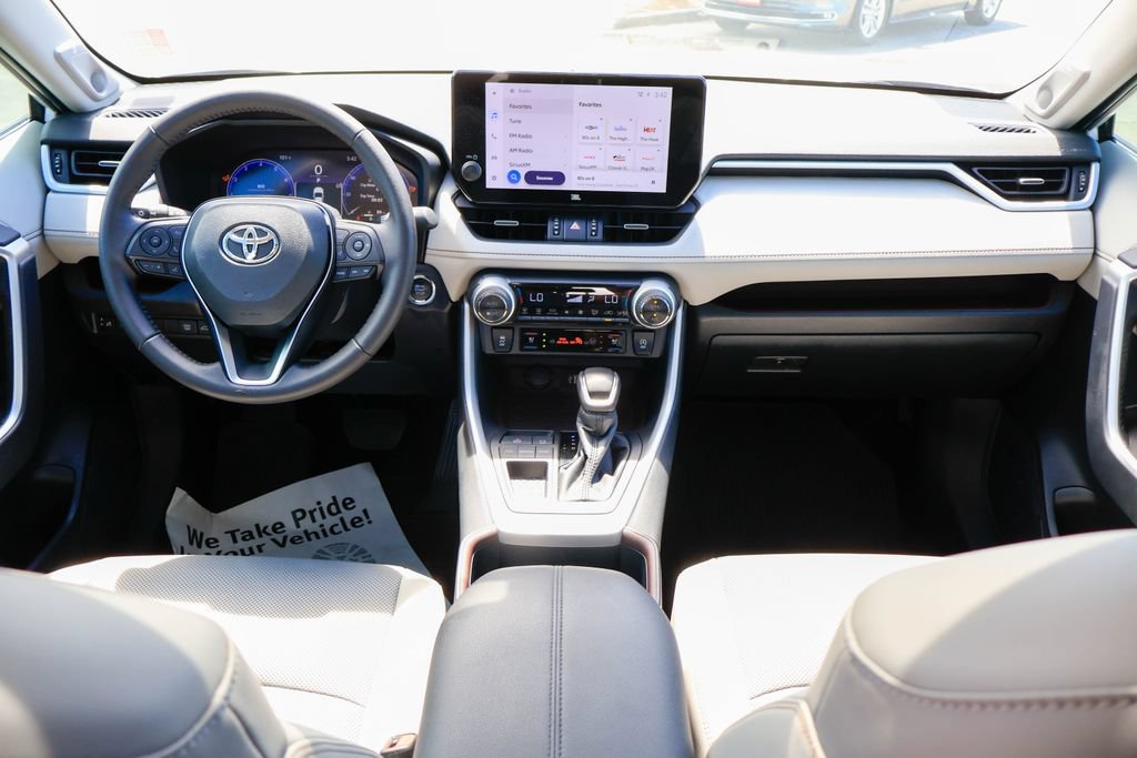 Used 2025 Toyota RAV4 Limited FWD image 8