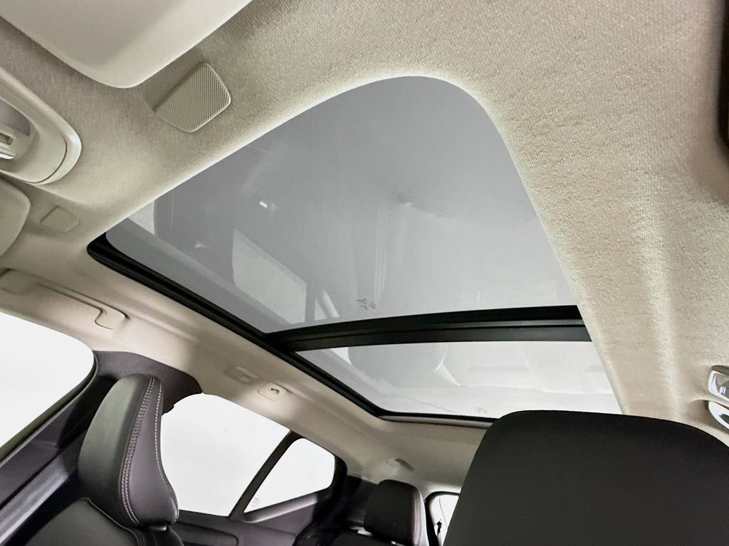 New 2026 Volvo XC40 B4 Core image 22