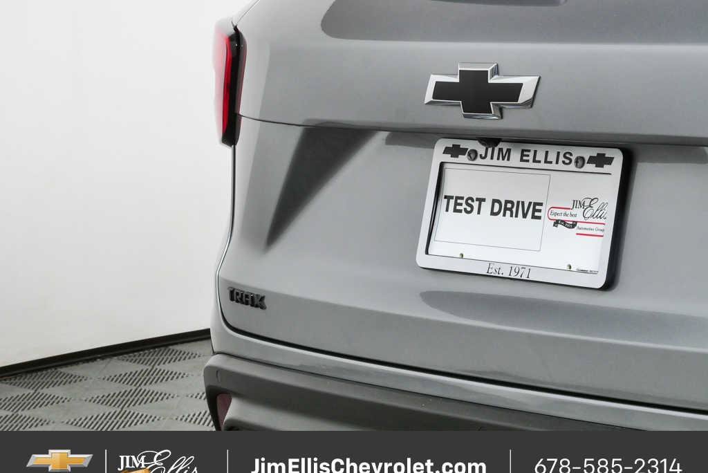 Certified 2026 Chevrolet Trax RS w/ Driver Confidence Package FWD image 31