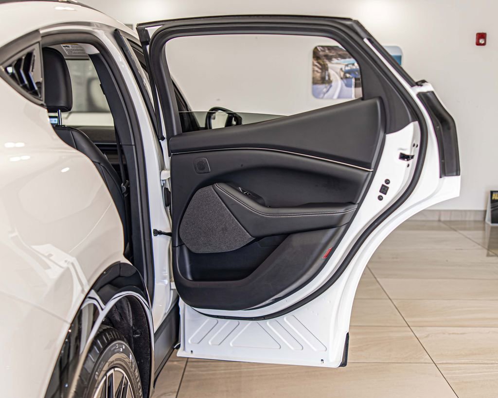Used 2024 Ford Mustang Mach-E Premium AWD/4WD image 37