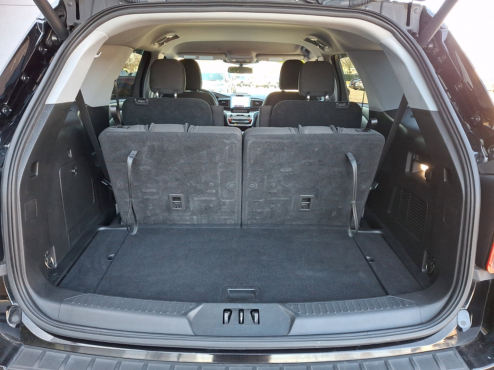 Certified 2021 Ford Explorer XLT image 29