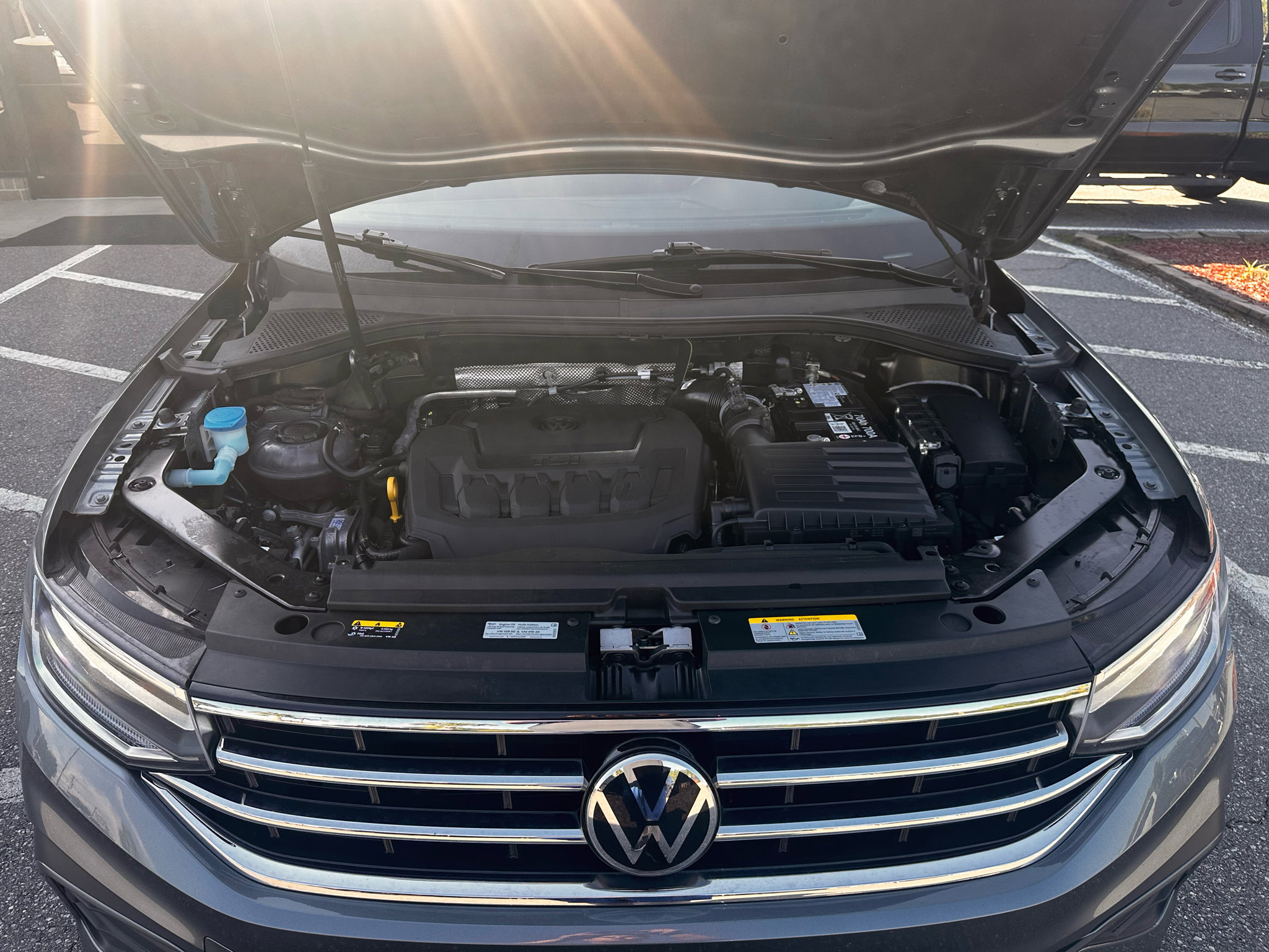 Used 2024 Volkswagen Tiguan S image 64