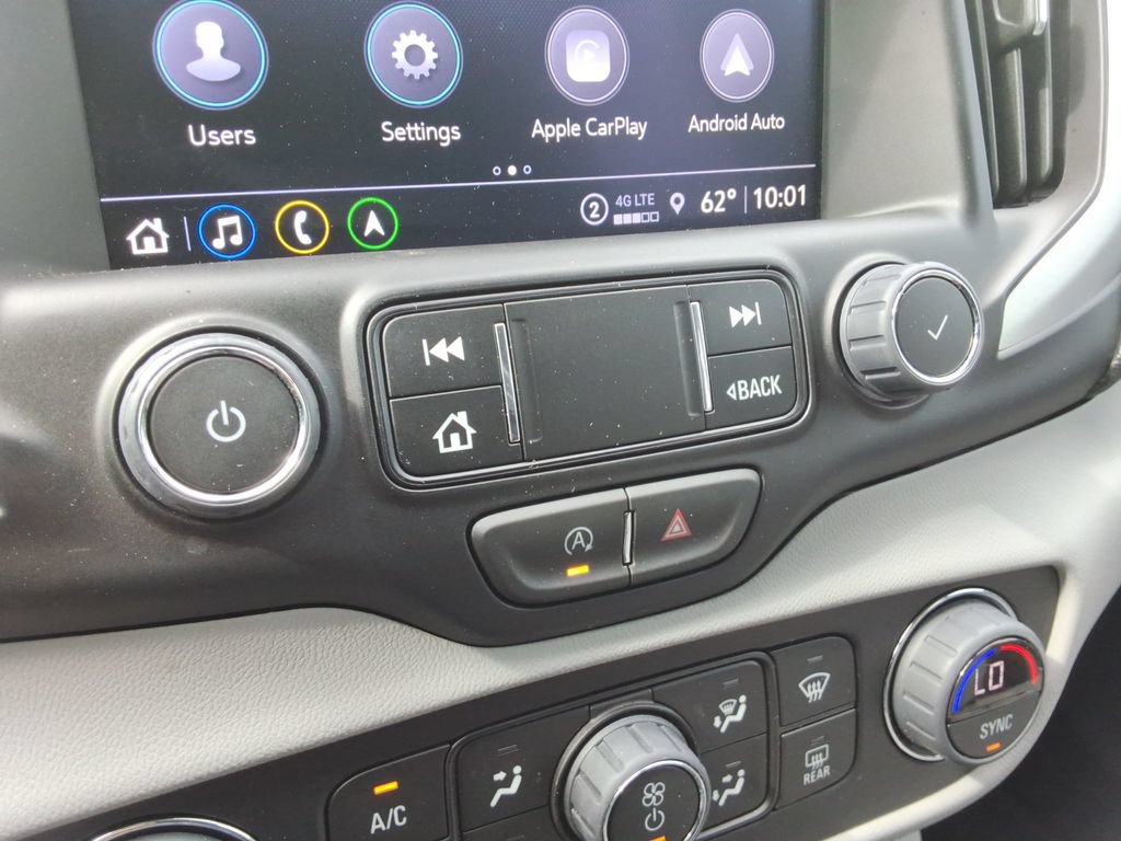 Certified 2024 GMC Terrain SLT w/ Infotainment Package II AWD/4WD image 32