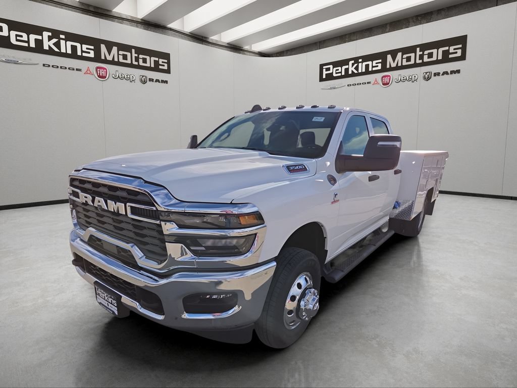 New 2026 RAM 3500 Tradesman w/ Chrome Appearance Group