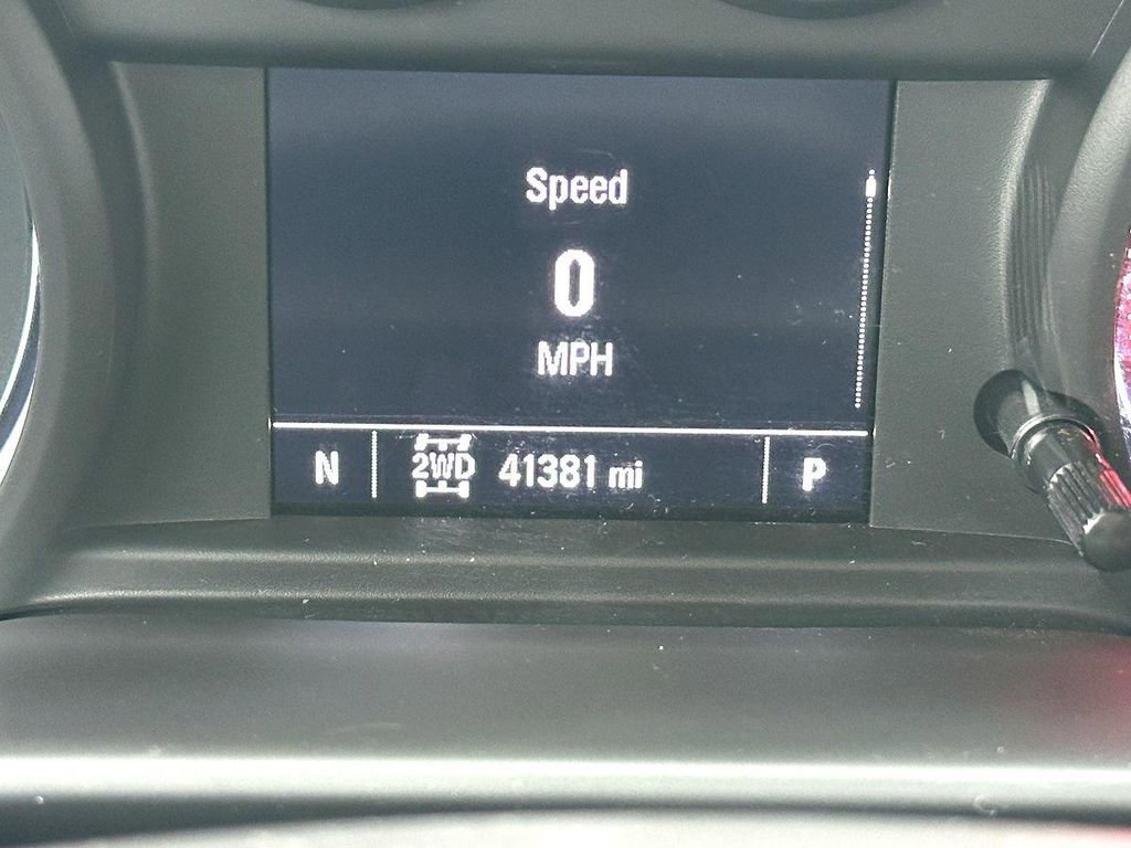 Used 2023 Chevrolet Silverado 1500 Custom Trail Boss w/ LPO, Dark Essentials Package image 25