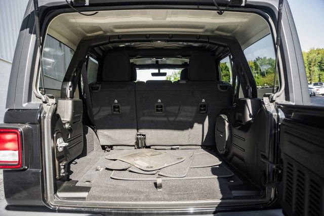 Used 2021 Jeep Wrangler Unlimited Sport image 16