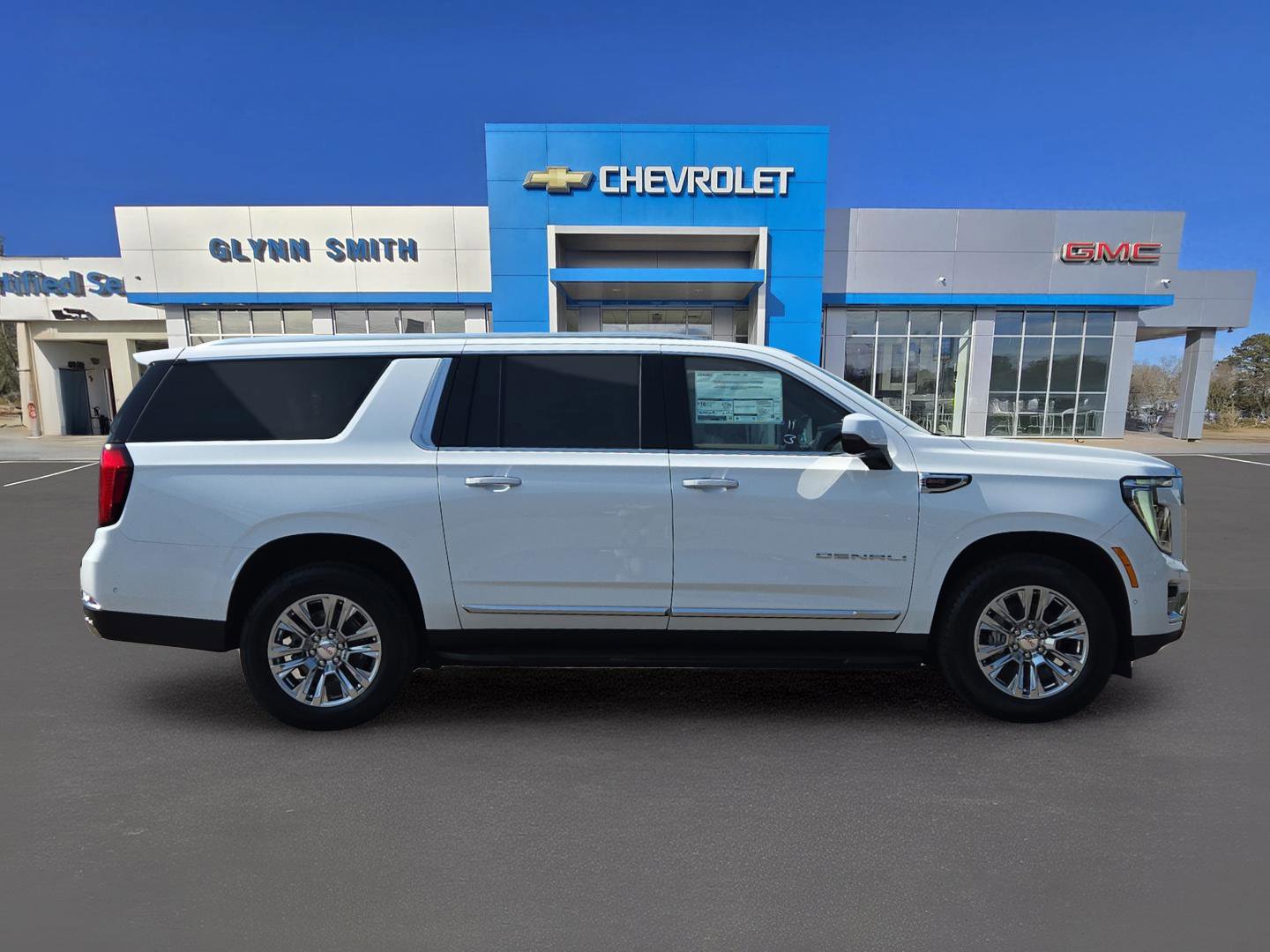 New 2026 GMC Yukon XL Denali w/ Advanced Technology Package image 6