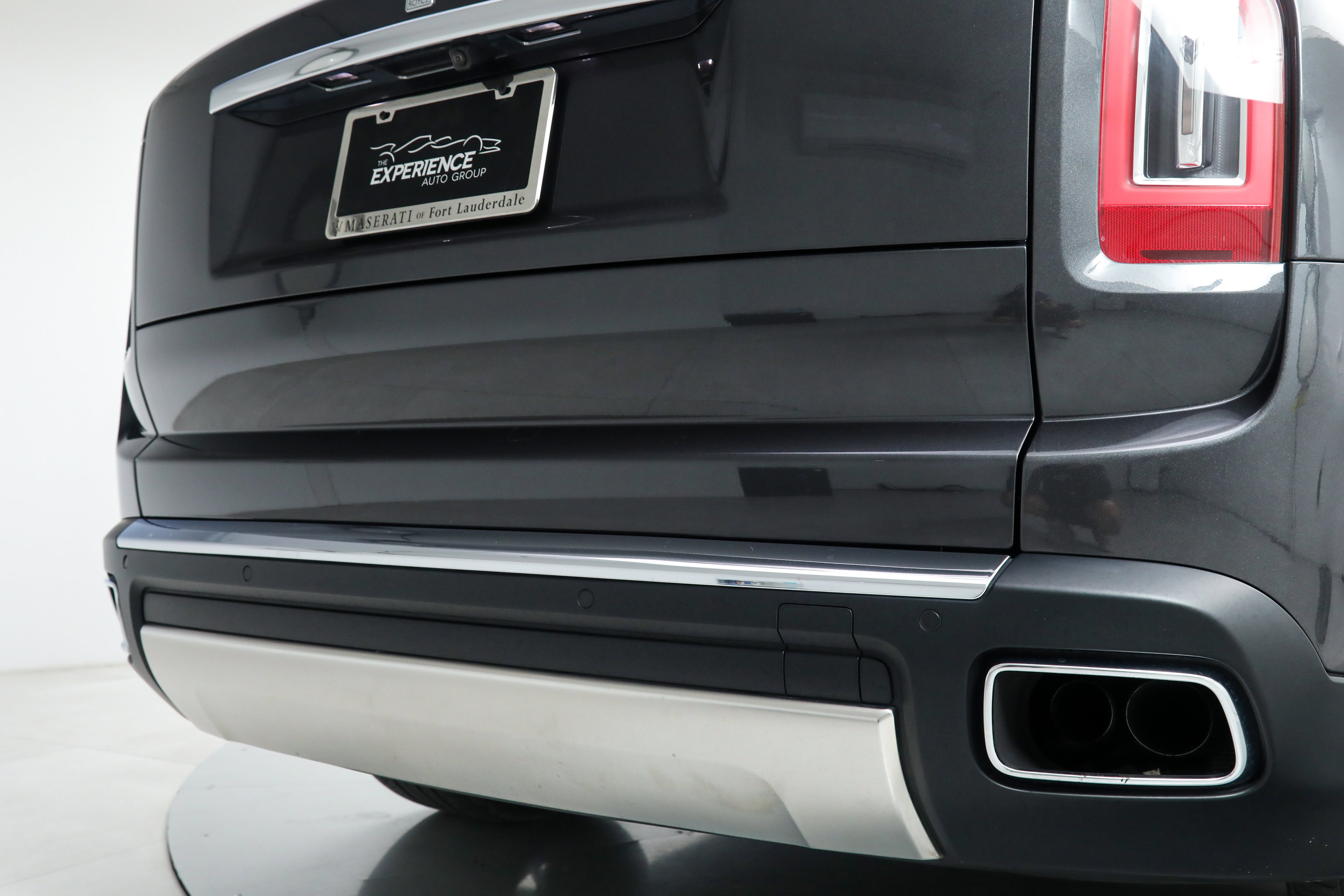 Used 2022 Rolls-Royce Cullinan image 16