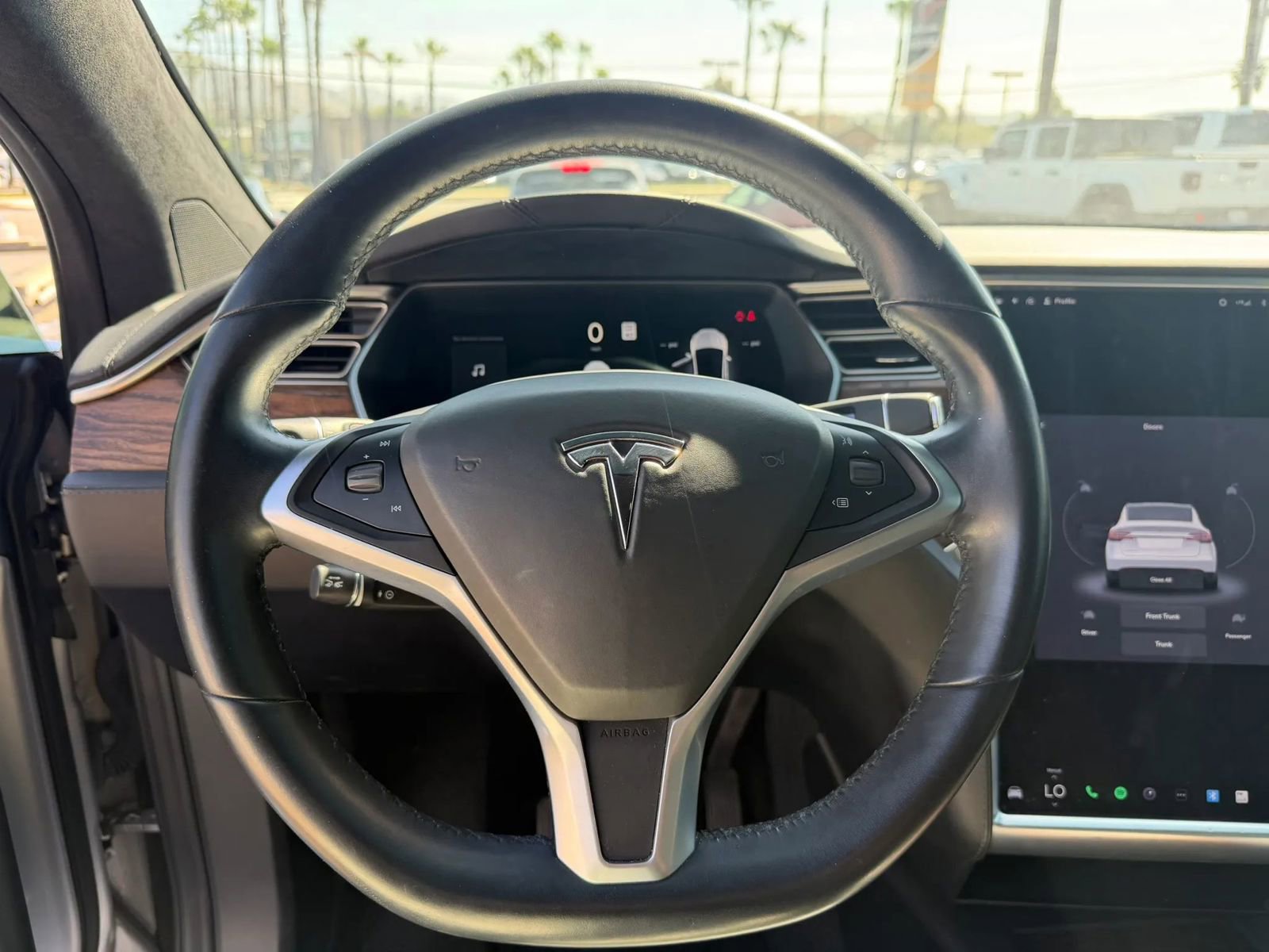 Used 2017 Tesla Model X 75D AWD/4WD image 12