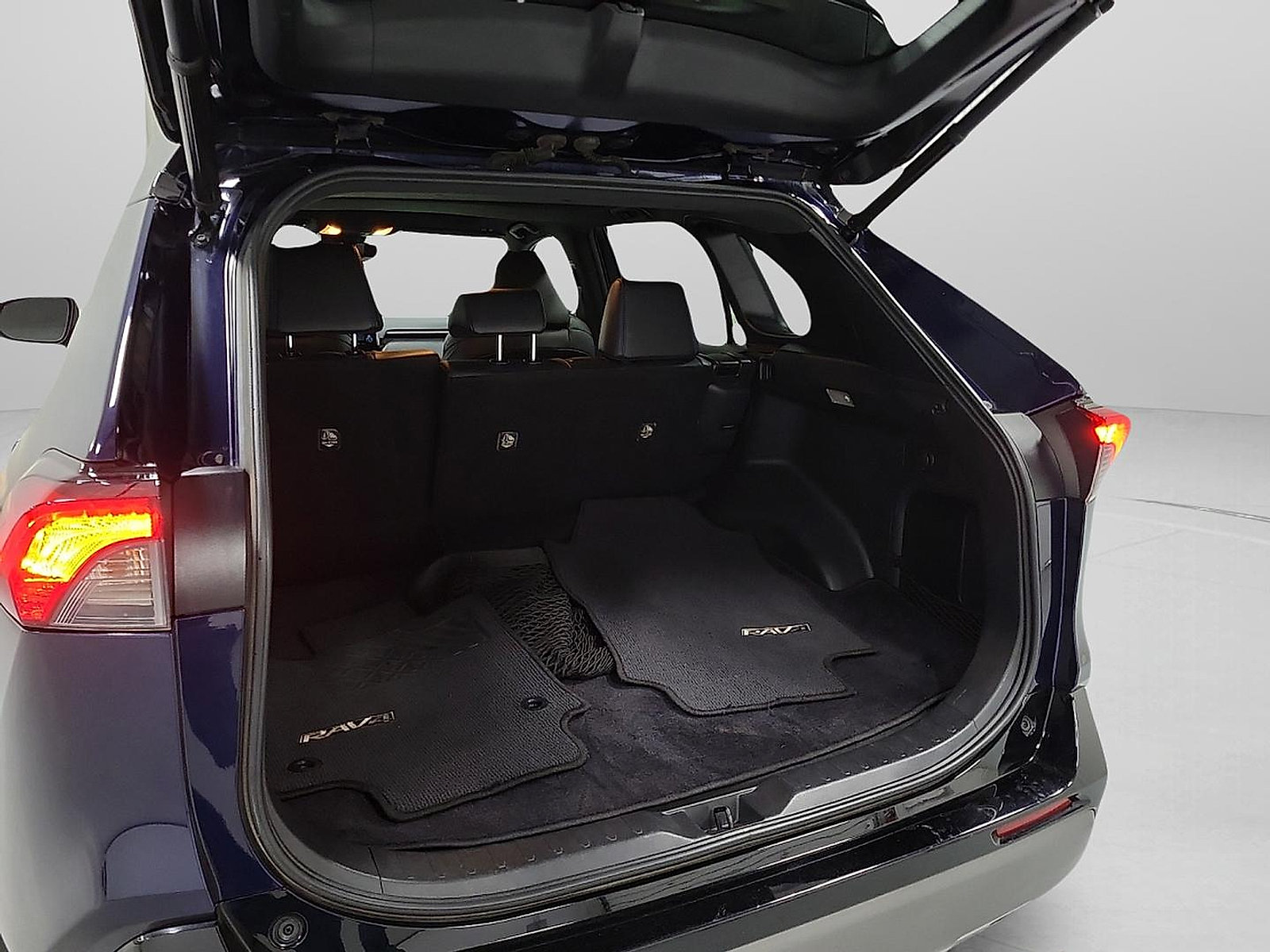Certified 2021 Toyota RAV4 XSE AWD/4WD image 7