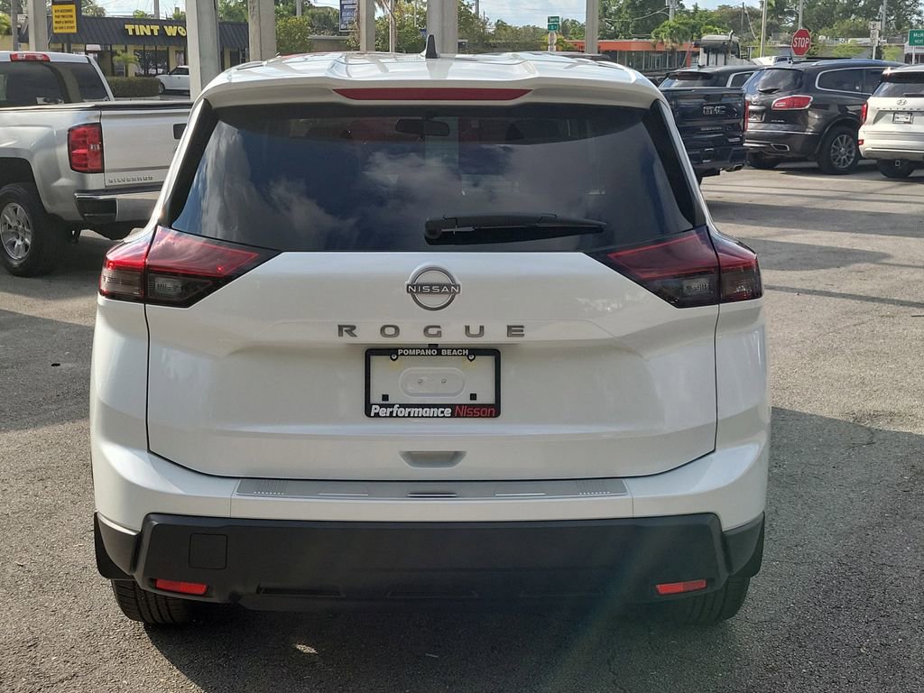 New 2026 Nissan Rogue SV image 6