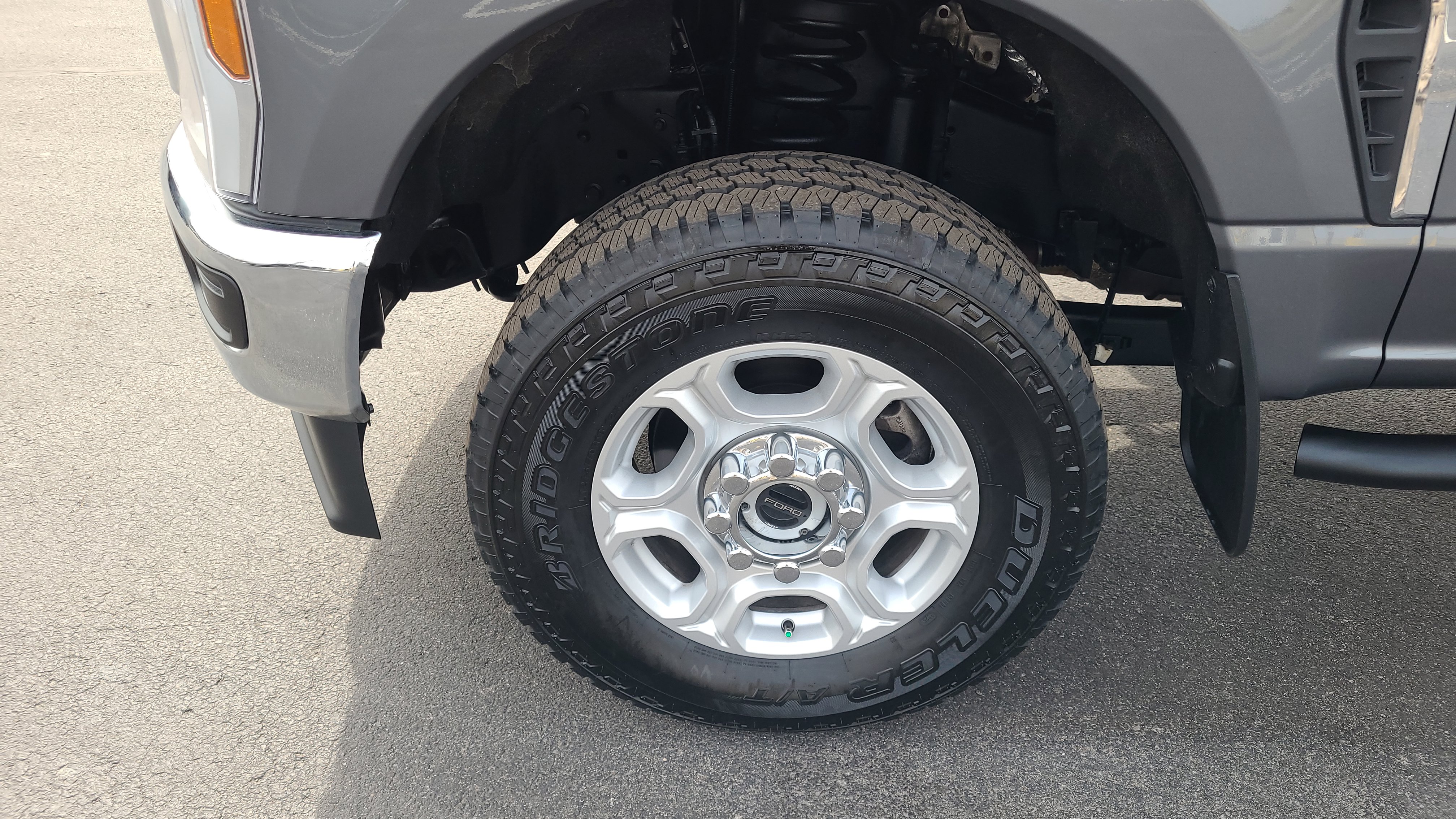 Used 2025 Ford F350 XLT w/ 360-Degree Camera Package image 10