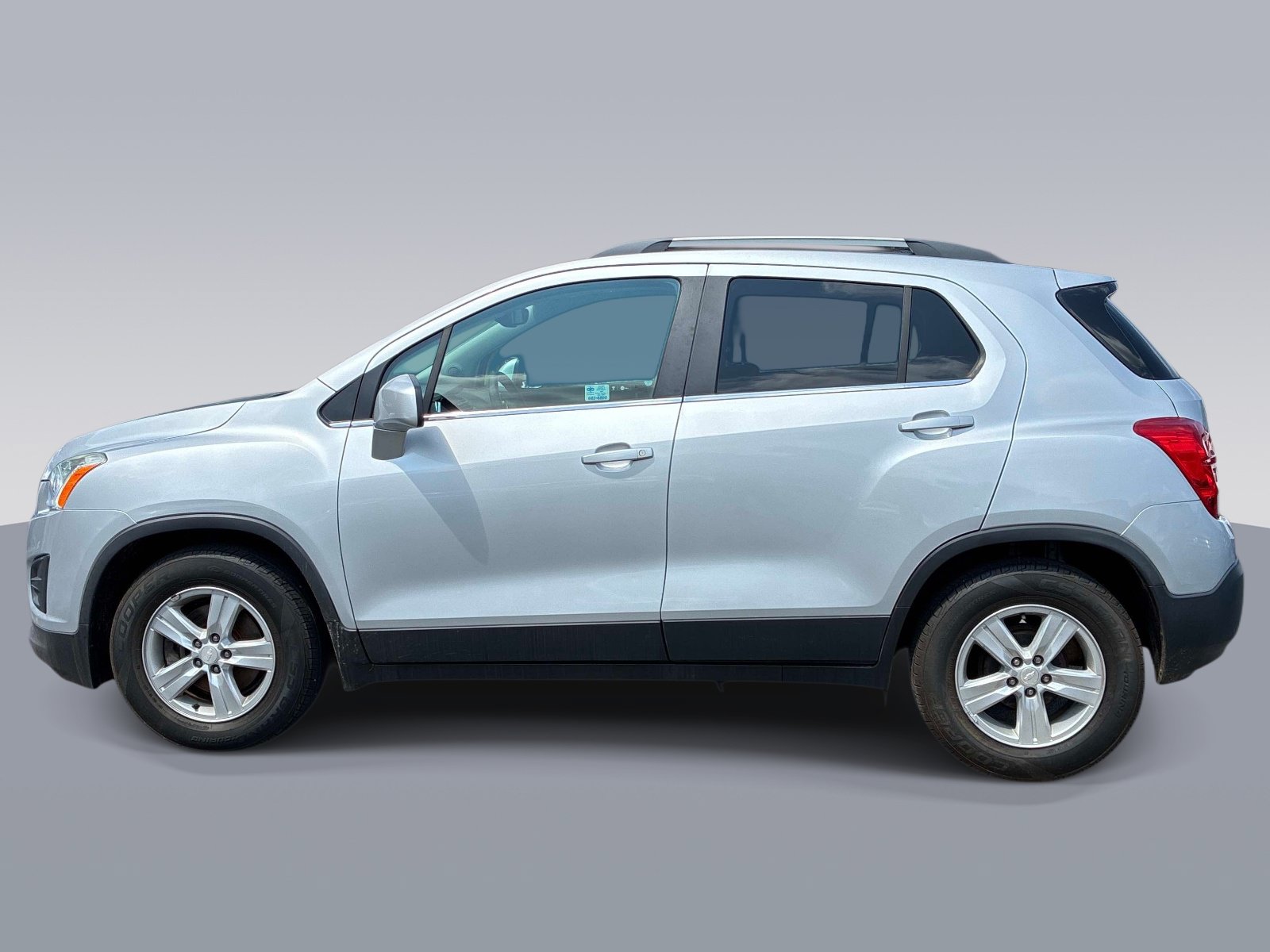 Used 2016 Chevrolet Trax LT FWD image 4