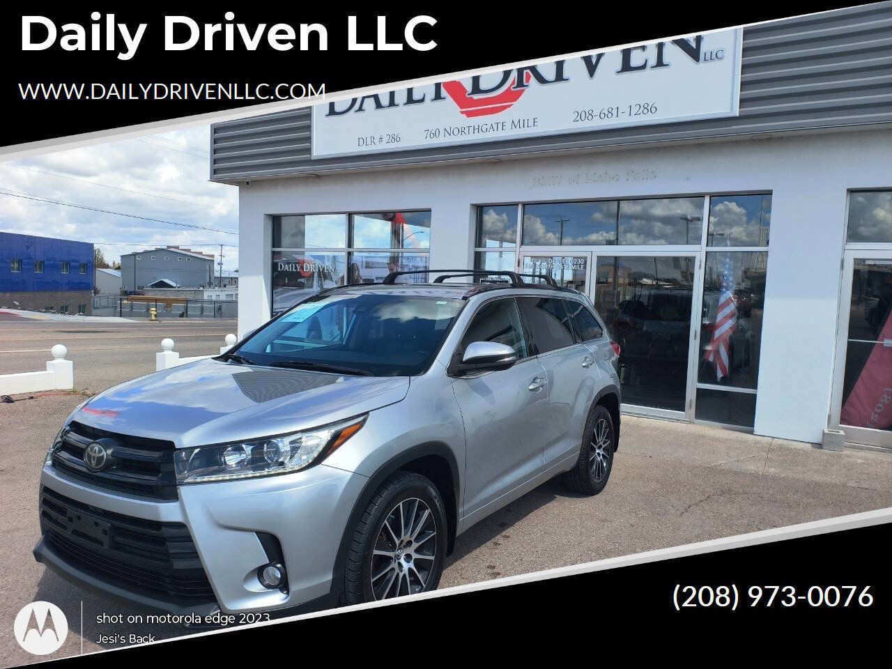 Used 2018 Toyota Highlander SE w/ Carpet Mat Package (TMS) AWD/4WD image 1
