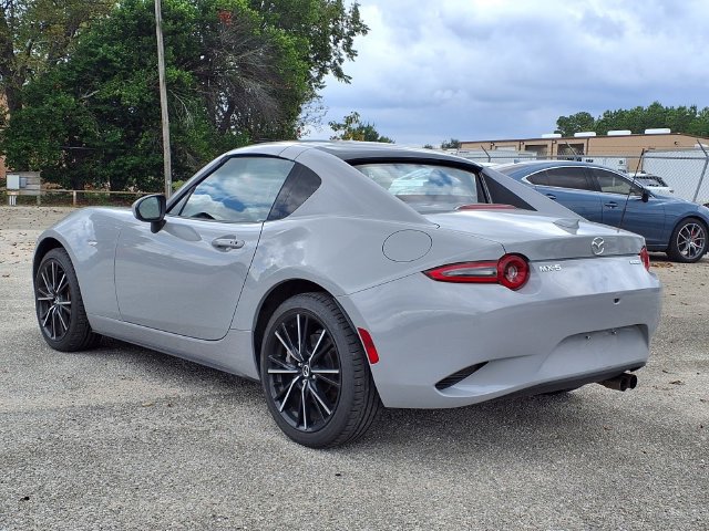 Used 2026 MAZDA MX-5 Miata RF Grand Touring RWD image 7