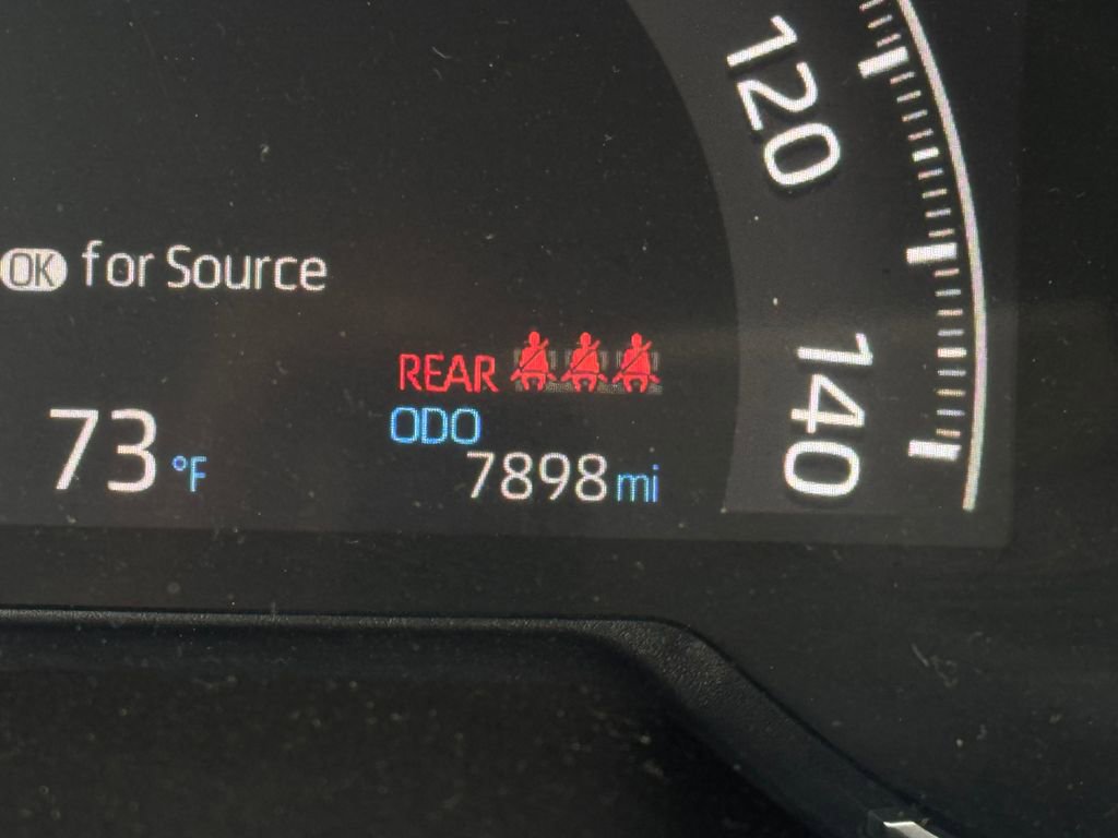 Used 2025 Toyota RAV4 LE image 27