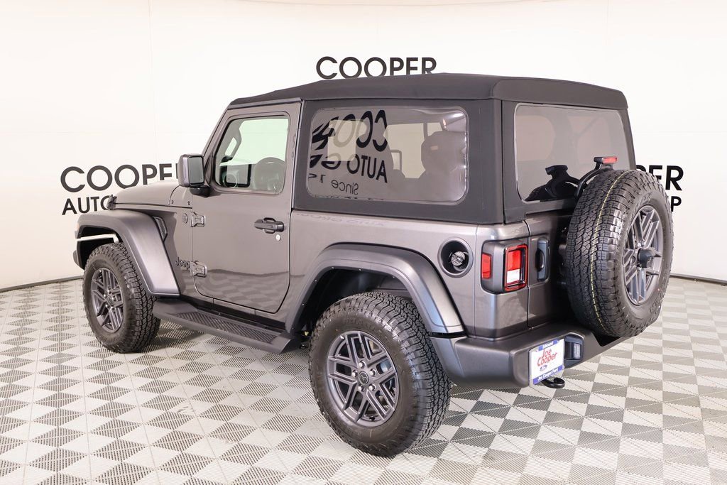 Used 2024 Jeep Wrangler Sport S image 21