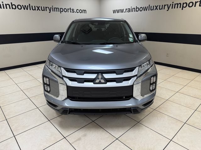 Used 2025 Mitsubishi Outlander Sport ES AWD/4WD image 2