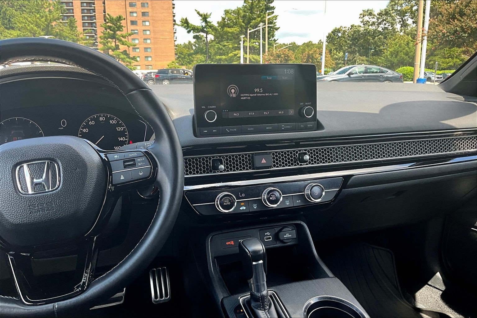 Used 2023 Honda Civic Sport image 6