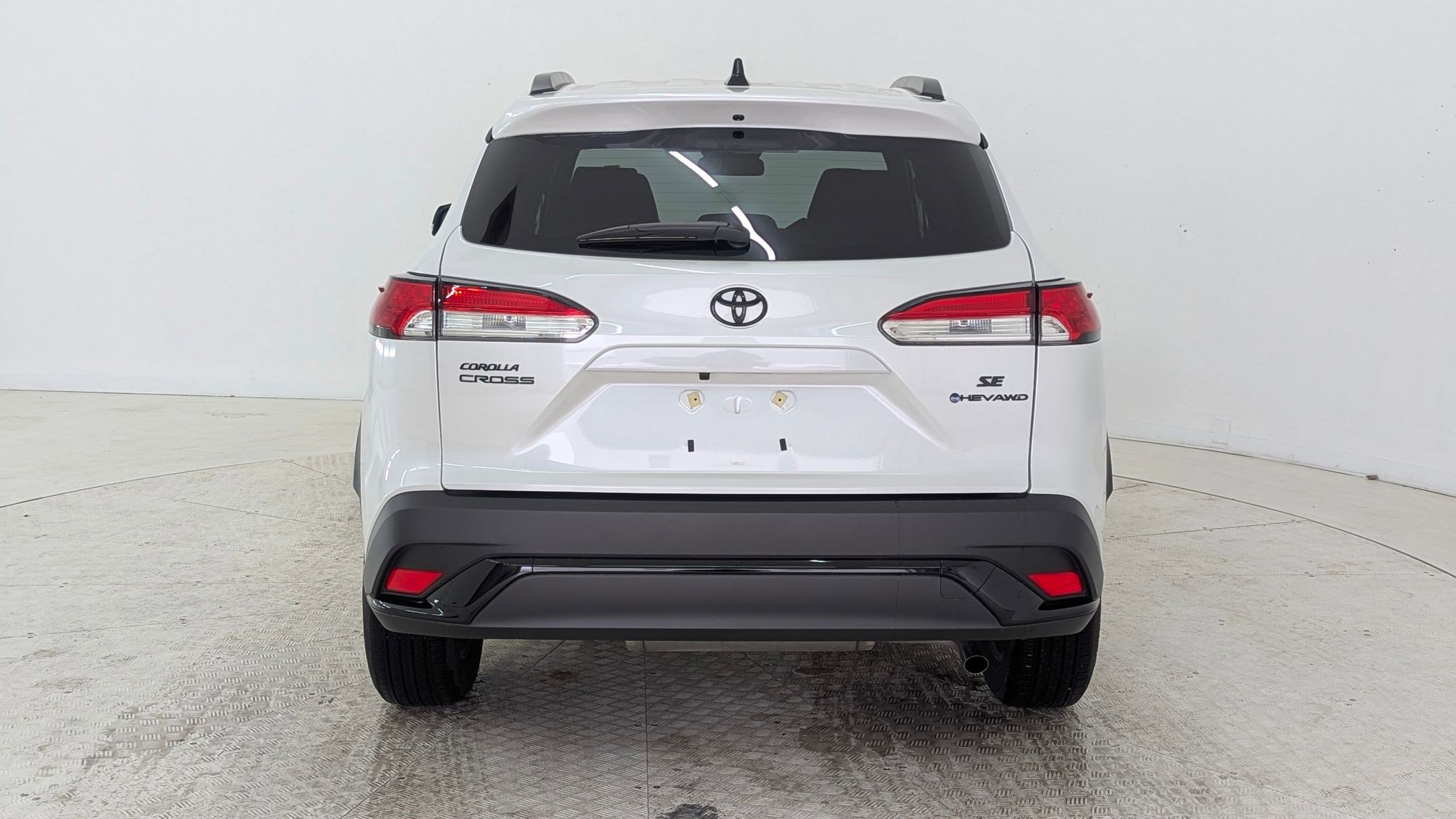 Used 2025 Toyota Corolla Cross AWD Hybrid image 10