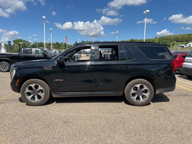 Used 2025 GMC Yukon AT4 Ultimate w/ LPO, Floor Liner Package AWD/4WD image 5