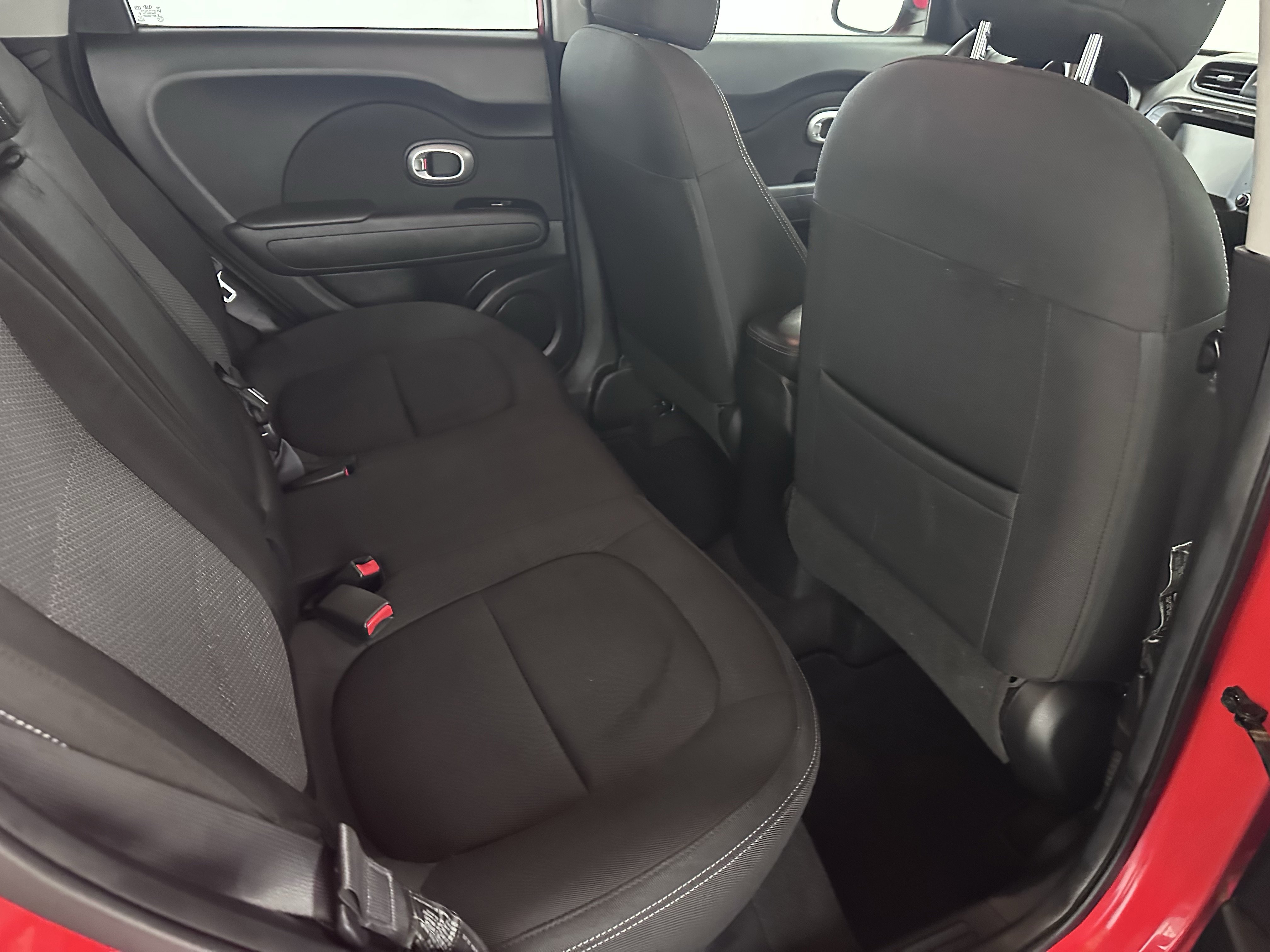 Used 2018 Kia Soul + image 26