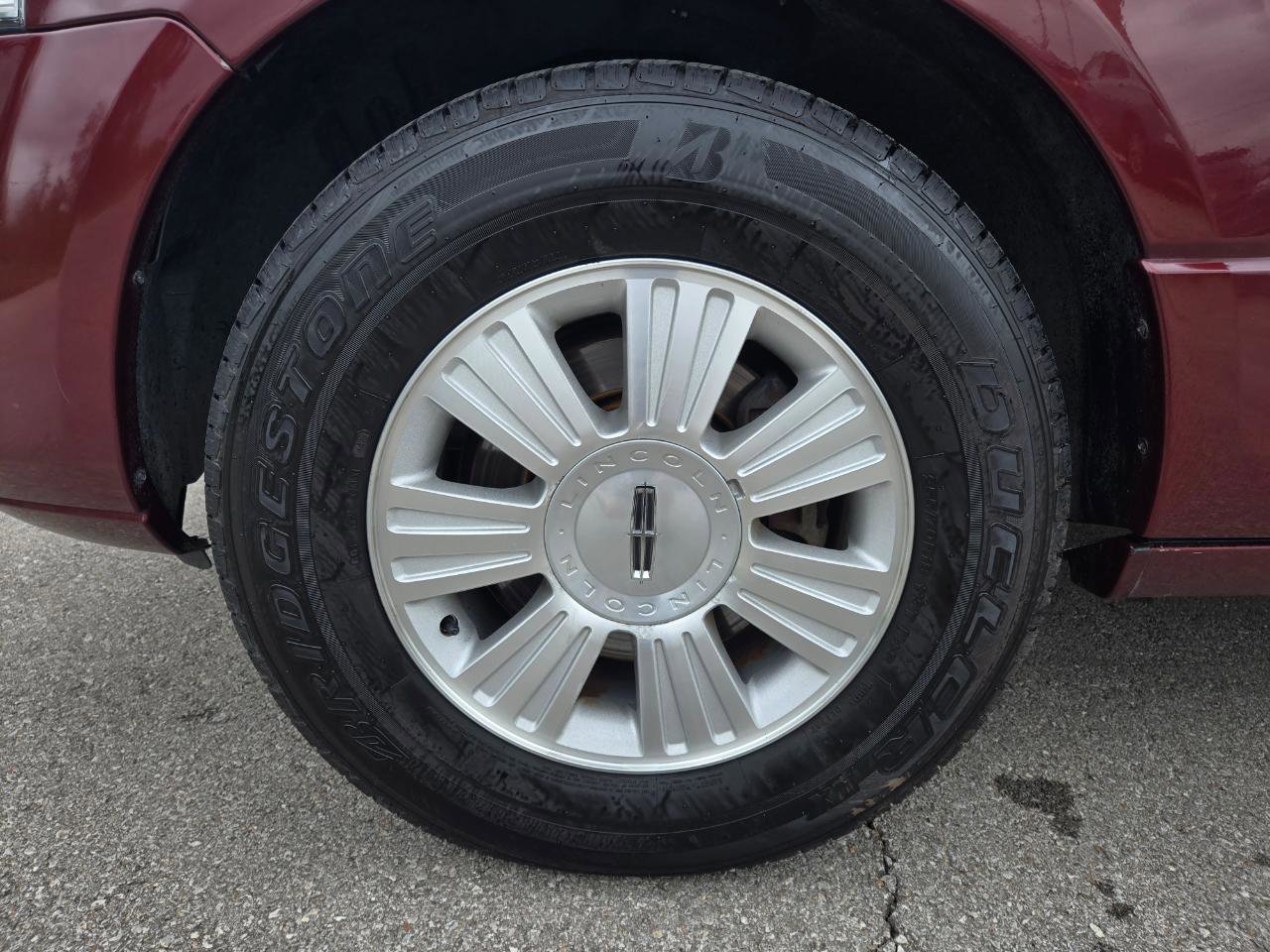 Used 2013 Lincoln Navigator 4WD w/ HD Trailer Tow Pkg image 9