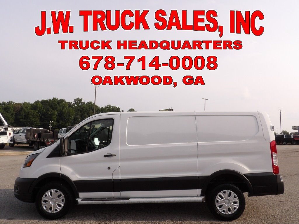 Used 2025 Ford Transit 250 Low Roof w/ Exterior Upgrade Package RWD image 2