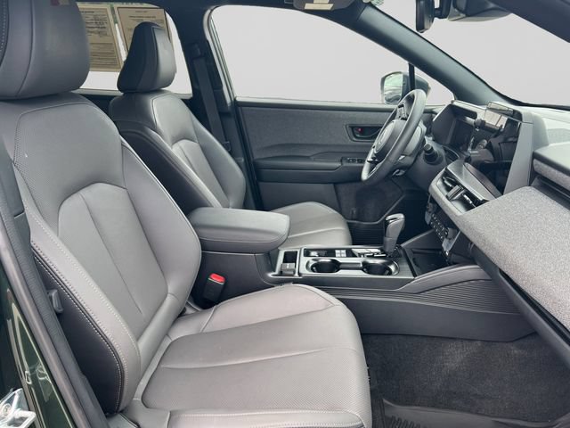 Used 2026 Subaru Outback Limited AWD/4WD image 17
