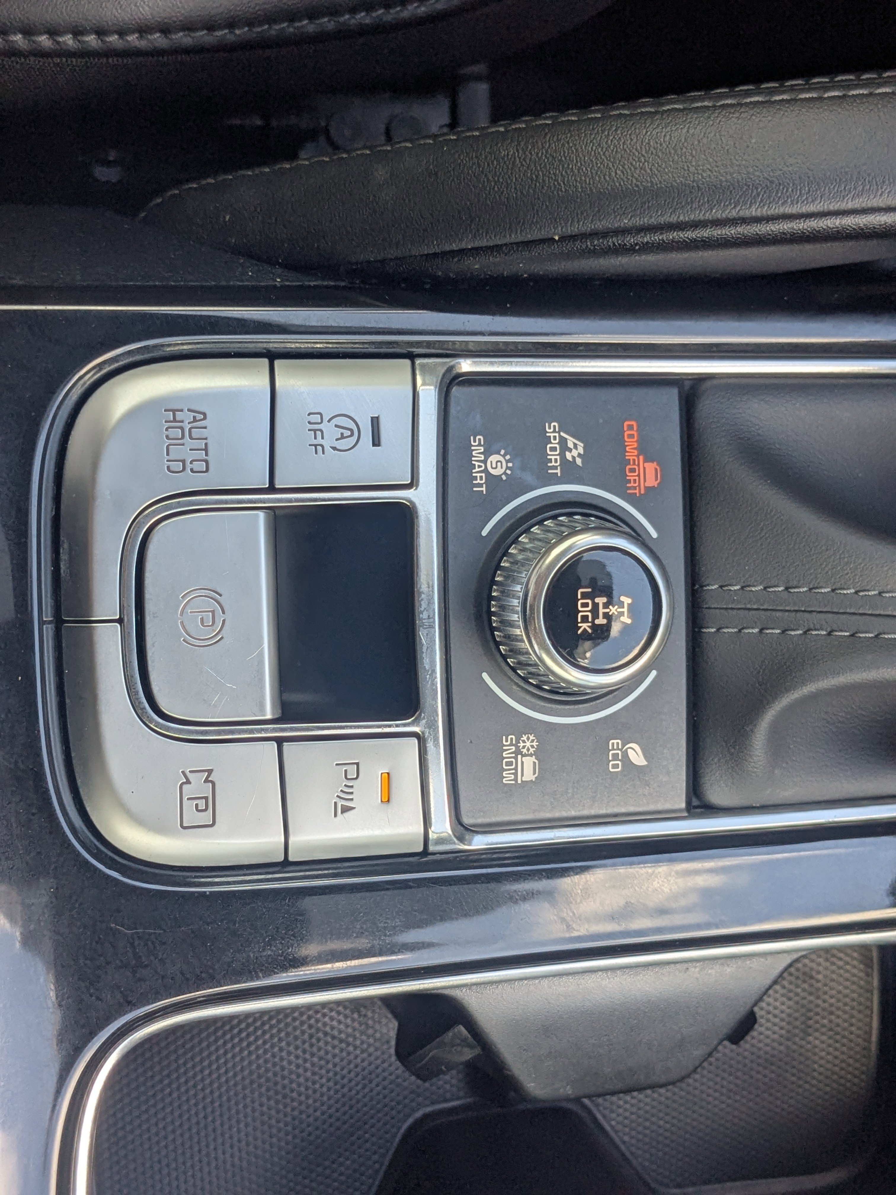 Certified 2025 Kia Telluride SX Prestige X-Line image 38