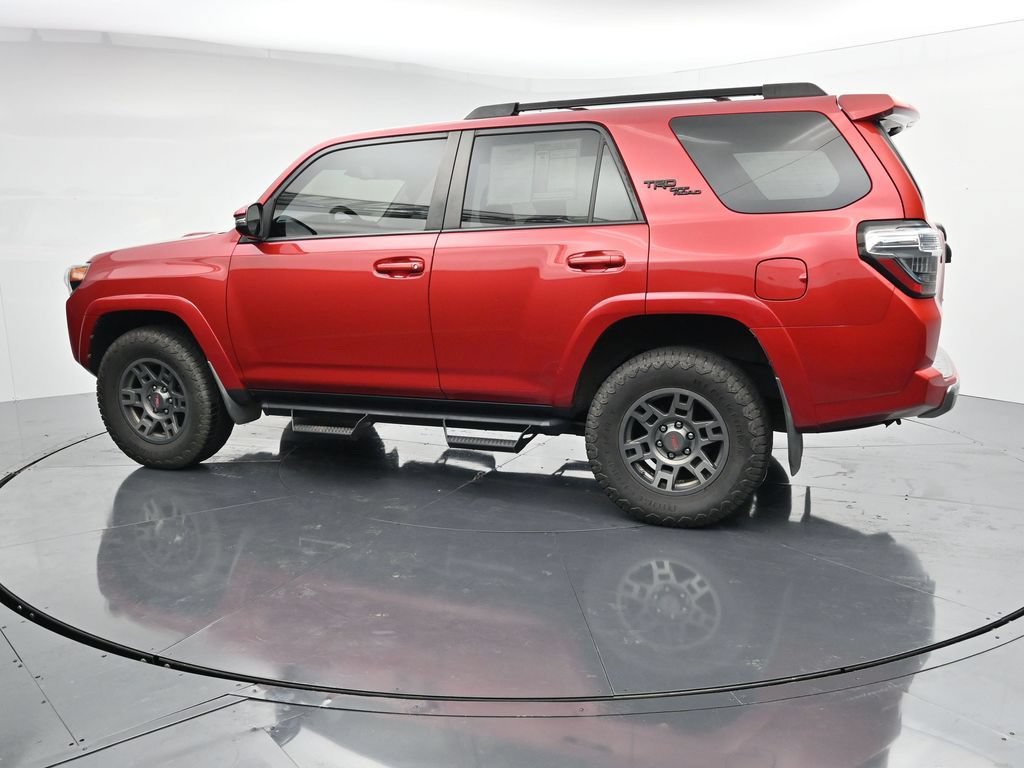 Used 2020 Toyota 4Runner TRD Off-Road Premium w/ Moonroof Package AWD/4WD image 5