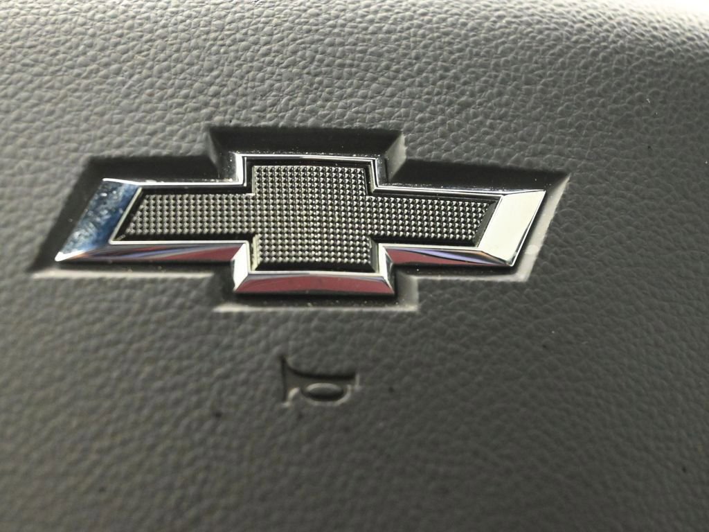 Used 2025 Chevrolet Silverado 1500 ZR2 w/ Dark Appearance Package image 19